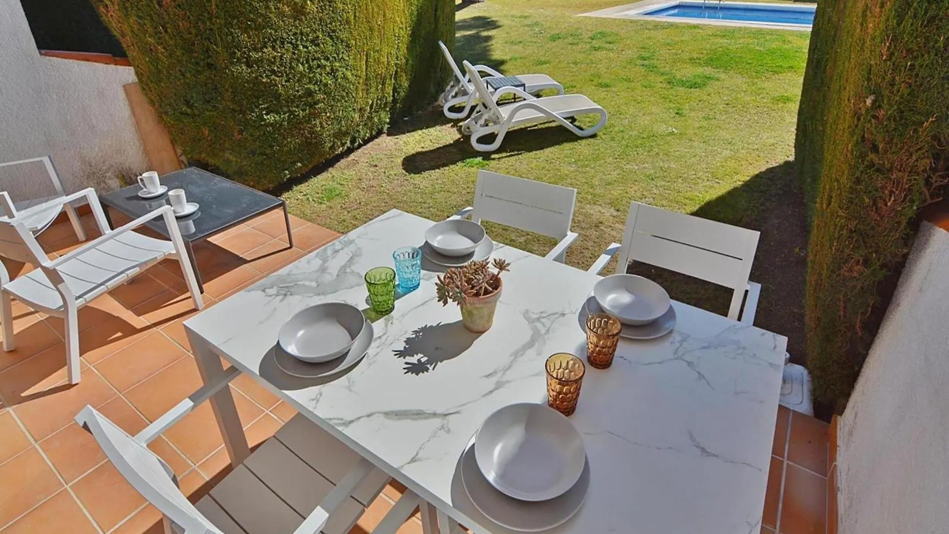 Family-Friendly Beach Villa In Prime Location L' Escala Spanien